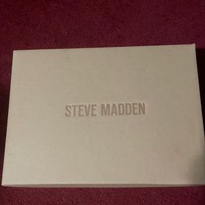 Black amulet Steve Madden boots  size 6